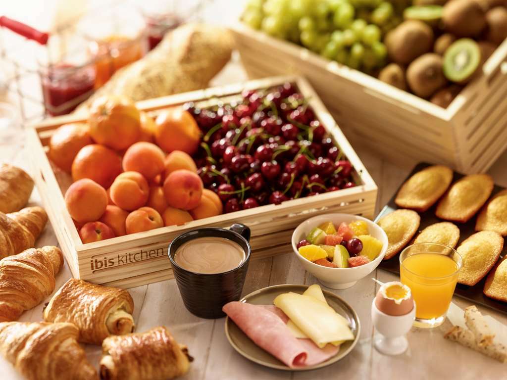فندق إيبيس جونيس غونيس المطعم الصورة